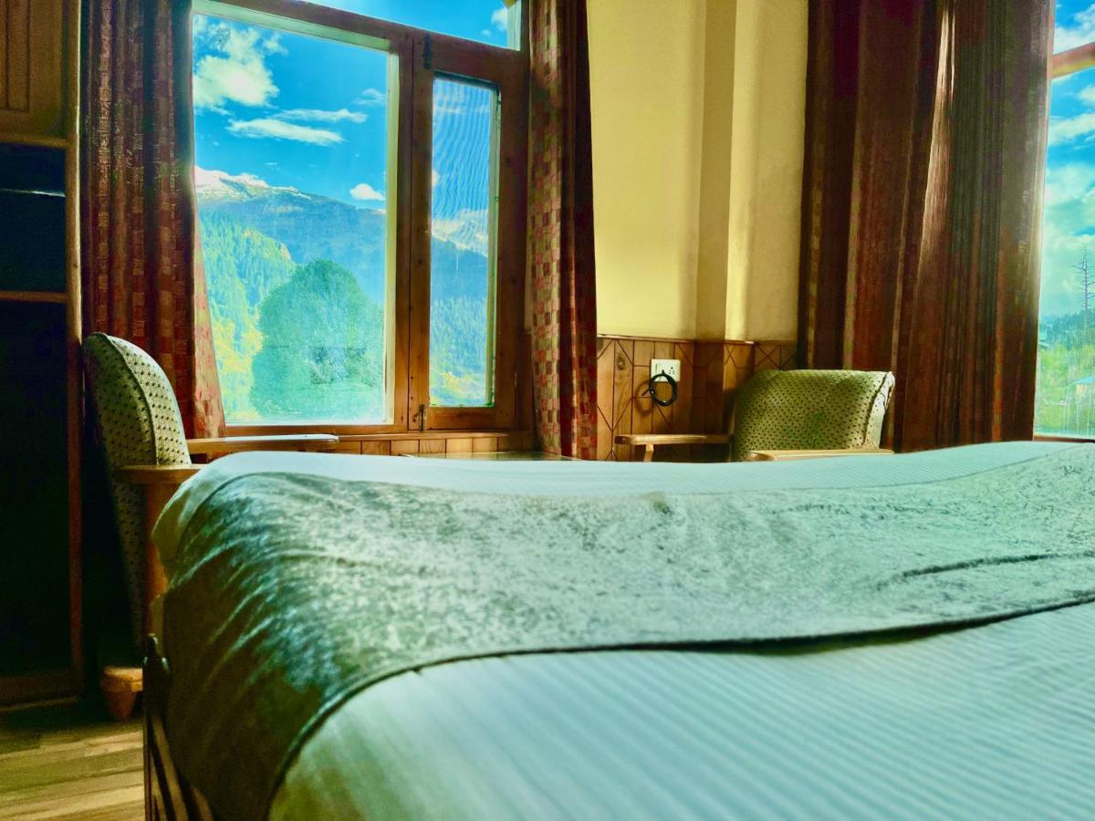 Woods Villa- A Luxury Mountains View Cottages Manāli エクステリア 写真